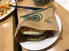 -西部马华清真兰州牛肉面·烧烤夜市(关东店)