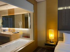 -青岛富力艾美酒店