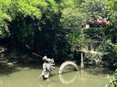 -汇龙潭