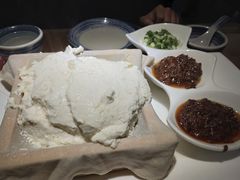 一块豆腐-95号酱骨·一块豆腐(展春园西路店)