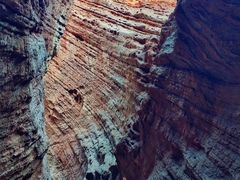-天山神秘大峡谷