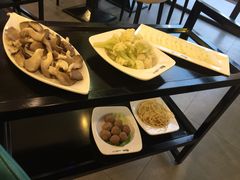 -张大师鸭爪爪特色干锅(南湖店)