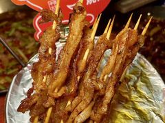 -何师烧烤Pro ·小龙虾·江湖川菜·精酿啤酒(太古里旗舰店)