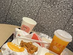 -肯德基(盘龙奥莱店)