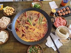 -黄潇洒老火锅(九眼桥宏济巷店)