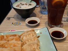 -必胜客(上海新南方商城PH店)