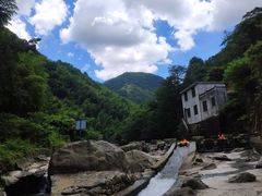 -藏龙百瀑漂流