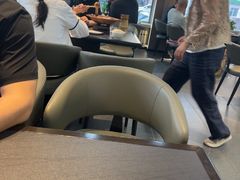 -老码头黑皮肘子锅包肉熏酱水饺(文政街店)