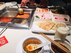 -海底捞火锅鲜切牛肉主题店(长寿路店)