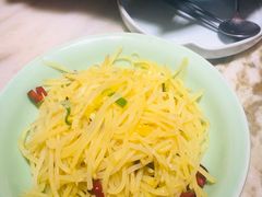 -弄堂里(西溪龙湖天街店)