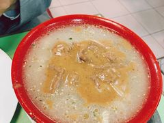 雪菜肉絲米粉-胜利茶餐室