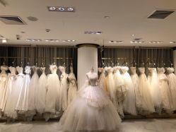 点击看大图 -GRACE KELLY婚纱与礼服(北京店)