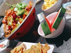 -辣尚瘾·烤鱼·新川菜(牡丹园直营店)