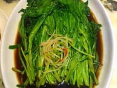 -蔼若春.传承三十年云南菜(金碧公园店)