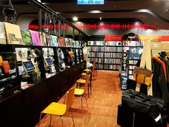 -诚品(信义店)