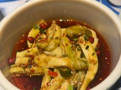 -川流不息·地道川菜·小龙虾(新松江路店)