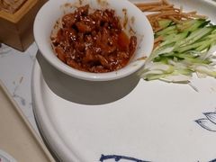 -关东小磨东北菜(漕河泾印象城店)