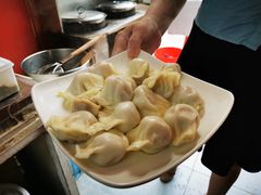 -孖妹上肉饺子馆