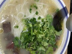 -王全兴鸡血汤鸡汤饭(交通路店)
