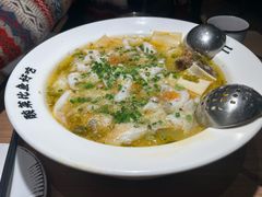不辣的鲈鱼酸菜鱼-新太二·鲜料川菜(东汇城店)