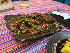 -香巴拉云南餐厅(华莱坞店)