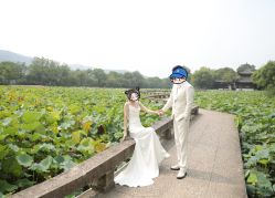 -巴黎春天婚纱摄影(临安店)