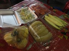 -芒果糯米饭摊子