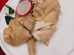 -侬佳蒸菜馆(听潮店)