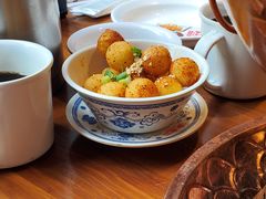 -炉小二铜锅牛蛙•川湘菜(三里屯店)