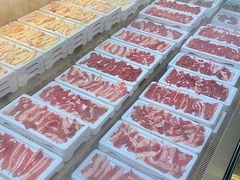 -来龍儿鲜切牛肉自助老火锅