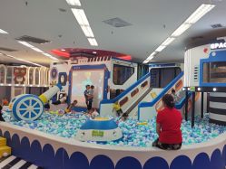 -孩子王童乐园(西安盛龙店)