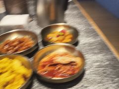 -草家酱蟹炭火烤肉店(珲春南路一店)
