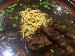 -小龙大肉面馆