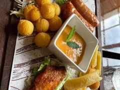 三拼拼盘-YUE·6·西式融合餐厅(外滩六号店)