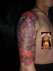 -小辫刺青洗纹身