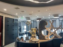 -TOP HAIR SALON