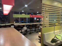 -麦当劳(南京路2店)