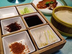 明湖烤鸭-鹊华居·地道鲁菜·海鲜·融合味(大明湖店)