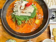 -喇喇排骨火锅·传统韩式脊骨汤(望京西园总店)