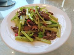 小炒黄牛肉-亢龙太子酒轩(东湖店)