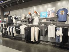 -李宁(苏州中心店)