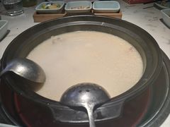 -捞神煲汤火锅(湖滨商业街店)