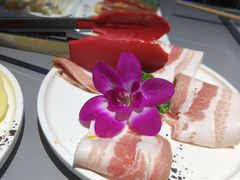 -盛辛巴·东北炭火烤肉(托乐嘉店)