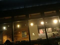 门面-星巴克(西藏路店)