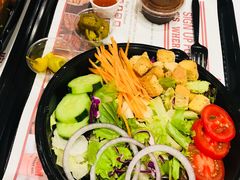 -The Habit Burger Grill 哈比特汉堡(复兴soho店)