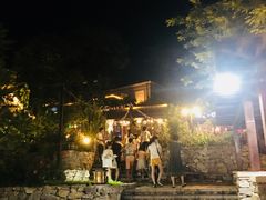 -百里峡七彩艺术小镇