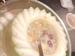 -得意咚瓜·顺德鱼生·冬瓜火锅(深圳首店)