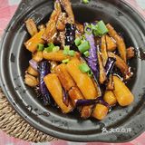 今日打卡美食小馆子——破村砂锅焗海鲜