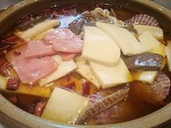 毛血旺(添加了海鲜)-鲜小岛·铜锅涮肉
