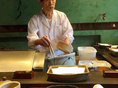 -是山居